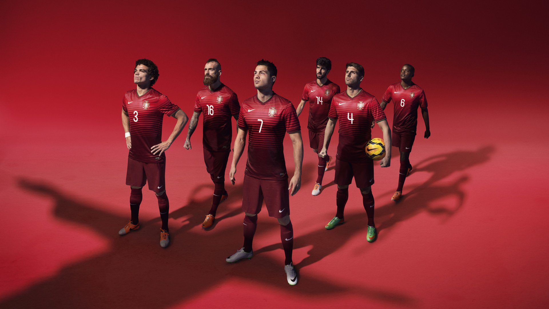 “青少年足球夏令营吸引全国各地青少年积极参与”，全国青少年校园足球夏令营是如何选拔的